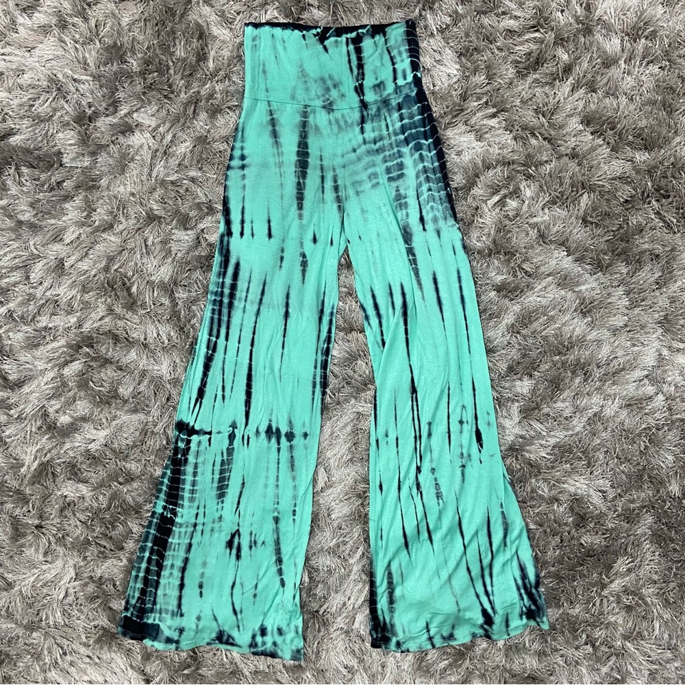 Jesse & J women green tie and dye Palazzo pants. Size M.